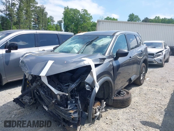 2021 Nissan Rogue S with VIN 5N1AT3AAXMC801894, listed as a IAAI auction lot 42117282 with Not provided miles and . Bid and sale history available at DreamBid. Image 2.