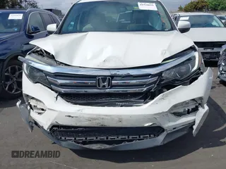 2018 Honda Pilot EX-L with VIN 5FNYF5H58JB029702, listed as a IAAI auction lot 41920659 with 43,851 mi miles. Bid and sale history available at carsss.com. Image 6.