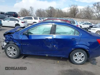 2013 Chevrolet Sonic LT with VIN 1G1JC5SH3D4243109, listed as a IAAI auction lot 41922174 with 177,499 mi miles and . Bid and sale history available at DreamBid. Image 15.