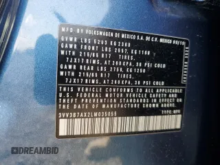 2020 Volkswagen Tiguan SE z VIN 3VV3B7AX2LM035055, wystawiony jako Copart lot #82392284 z przebiegiem 43 302 mil mil oraz Nie do naprawy • Non repairable. Historia ofert i sprzedaży dostępna na DreamBid. Obrazek 13.