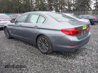 2018 BMW 5 Series 530i xDrive with VIN WBAJA7C54JWA72657, listed as a IAAI auction lot 41821105 with 48,033 mi miles. Bid and sale history available at carsss.com. Image 3.