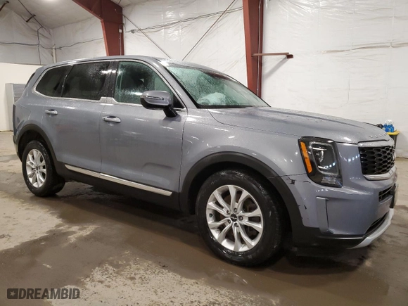 2022 Kia Telluride LX with VIN 5XYP2DHC6NG241206, listed as a Copart auction lot 47016965 with 37,769 mi miles and Salvage Title. Bid and sale history available at carsss.com. Image 4.