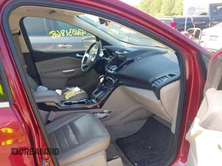 2016 Ford Escape Titanium с VIN 1FMCU9JX7GUA89405, выставлен на аукционе IAAI как лот 42631868 с пробегом 156 539 миль миль и . История ставок и продаж доступна на DreamBid. Изображение 5.