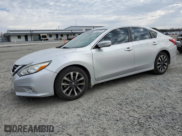 2016 Nissan Altima SV with VIN 1N4AL3AP3GC160834, listed as a Copart auction lot 48083925 with 132,797 mi miles and Salvage Title. Bid and sale history available at carsss.com. Image 1.
