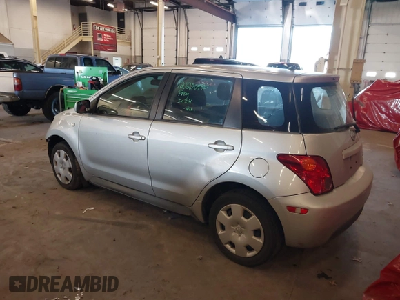 2005 Scion xA z VIN JTKKT604450093627, wystawiony jako IAAI lot #41677065 z przebiegiem 144 397 mil mil oraz . Historia ofert i sprzedaży dostępna na DreamBid. Obrazek 3.