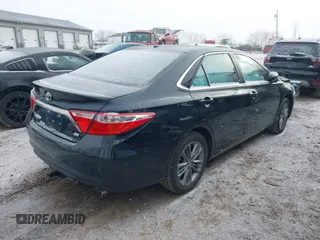 2017 Toyota Camry XLE z VIN 4T1BF1FK8HU385300, wystawiony jako IAAI lot #41088486 z przebiegiem 96 333 mil mil oraz . Historia ofert i sprzedaży dostępna na DreamBid. Obrazek 4.