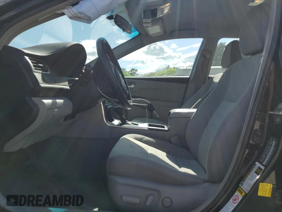 2015 Toyota Camry XLE with VIN 4T1BF1FK0FU887697, listed as a Copart auction lot 56322585 with 102,386 mi miles and Clean Title. Bid and sale history available at DreamBid. Image 7.