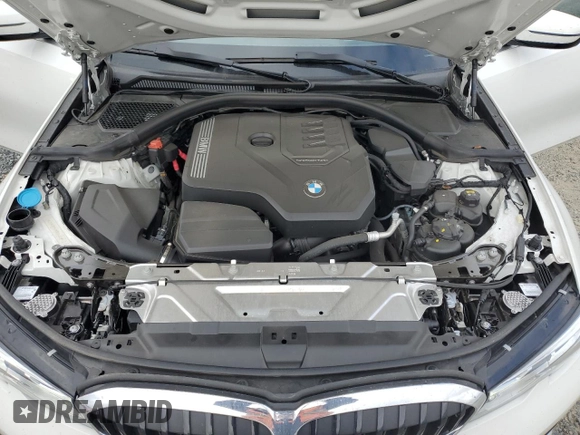 2021 BMW 3 Series 330i xDrive z VIN 3MW5R7J01M8C09484, wystawiony jako Copart lot #59128455 z przebiegiem 43 059 mil mil oraz Szkoda całkowita • Salvage title. Historia ofert i sprzedaży dostępna na DreamBid. Obrazek 11.