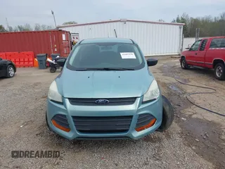 2013 Ford Escape S with VIN 1FMCU0F74DUA84047, listed as a IAAI auction lot 41907938 with 146,465 mi miles. Bid and sale history available at carsss.com. Image 12.