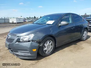 2013 Chevrolet Cruze LS with VIN 1G1PA5SG8D7222553, listed as a IAAI auction lot 41900523 with 127,852 mi miles. Bid and sale history available at carsss.com. Image 14.