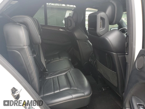 2013 Mercedes-Benz M 63 AMG z VIN 4JGDA7EB4DA215717, wystawiony jako Copart lot #57275275 z przebiegiem 97 013 mil mil oraz Szkoda całkowita • Salvage title. Historia ofert i sprzedaży dostępna na DreamBid. Obrazek 10.