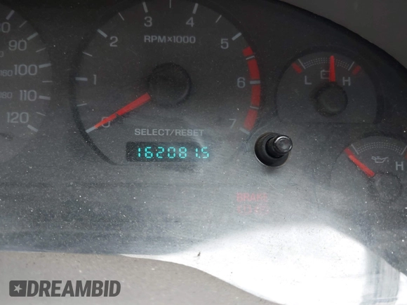 2000 Ford Mustang with VIN 1FAFP4043YF269401, listed as a IAAI auction lot 42029339 with 162,081 mi miles. Bid and sale history available at carsss.com. Image 7.