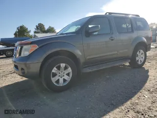 2005 Nissan Pathfinder LE with VIN 5N1AR18U65C786377, listed as a Copart auction lot 85769634 with 132,598 mi miles and Clean Title. Bid and sale history available at carsss.com. Image 1.