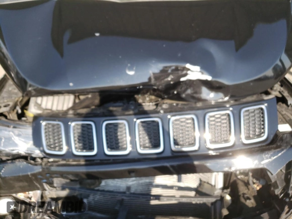 2019 Jeep Compass Latitude with VIN 3C4NJCBB1KT750032, listed as a Copart auction lot 82931994 with 59,293 mi miles and Salvage Title. Bid and sale history available at DreamBid. Image 12.