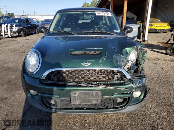 2013 MINI Hardtop S with VIN WMWSV3C59DT475621, listed as a Copart auction lot 62295405 with 108,782 mi miles and Salvage title. Bid and sale history available at DreamBid. Image 5.