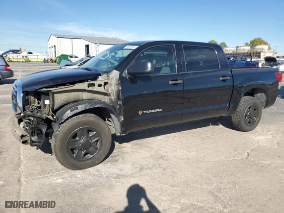 2011 Toyota Tundra 4WD Truck with VIN 5TFDW5F19BX181025, listed as a Copart auction lot 79939914 with 205,401 mi miles and Salvage Title. Bid and sale history available at carsss.com. Image 1.
