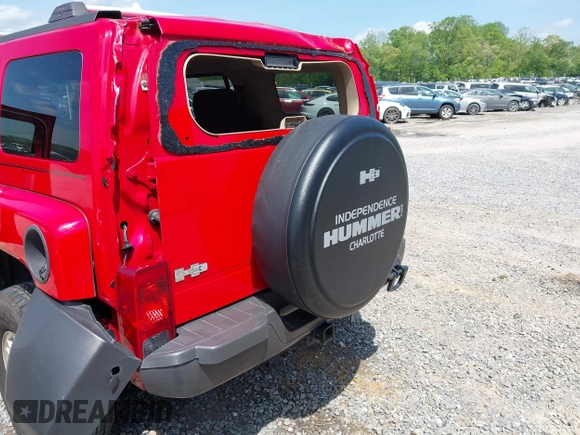 2006 Hummer H3 z VIN 5GTDN136868116302, wystawiony jako IAAI lot #42128659 z przebiegiem 85 659 mil mil oraz . Historia ofert i sprzedaży dostępna na DreamBid. Obrazek 6.