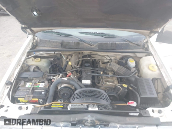 1998 Jeep Grand Cherokee Laredo with VIN 1J4GZ48S3WC204990, listed as a IAAI auction lot 41704176 with 185,376 mi miles. Bid and sale history available at carsss.com. Image 10.