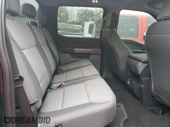 2024 Ford F-350 XL with VIN 1FT8W3BT2REE03102, listed as a Copart auction lot 54721015 with 220 mi miles and Salvage title. Bid and sale history available at DreamBid. Image 10.