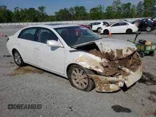 2007 Toyota Avalon XL z VIN 4T1BK36BX7U237820, wystawiony jako Copart lot #53845505 z przebiegiem 120 698 mil mil oraz Szkody całkowita. Historia ofert i sprzedaży dostępna na DreamBid. Obrazek 4.
