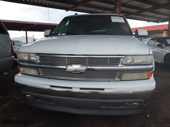 2005 Chevrolet Tahoe LT with VIN 1GNEC13T95R217565, listed as a IAAI auction lot 41361104 with 204,077 mi miles. Bid and sale history available at carsss.com. Image 13.