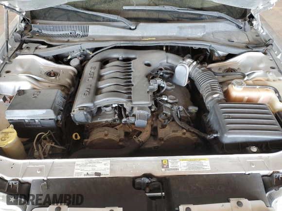 2008 Chrysler 300 Touring with VIN 2C3KA53G08H329529, listed as a Copart auction lot 71987844 with 178,929 mi miles and Salvage Title. Bid and sale history available at carsss.com. Image 13.