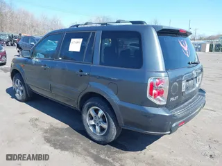 2006 Honda Pilot EX-L with RES with VIN 2HKYF18646H501940, listed as a IAAI auction lot 41714893 with 353,448 mi miles. Bid and sale history available at carsss.com. Image 3.