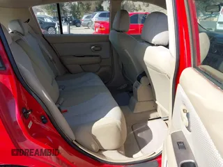 2007 Nissan Versa SL z VIN 3N1BC13E57L353248, wystawiony jako IAAI lot #42223425 z przebiegiem 118 254 mil mil oraz . Historia ofert i sprzedaży dostępna na DreamBid. Obrazek 8.