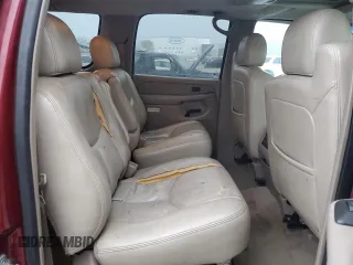 2004 Chevrolet Suburban Z71 with VIN 3GNFK16Z04G300615, listed as a Copart auction lot 47085264 with 278,752 mi miles and Salvage Title. Bid and sale history available at carsss.com. Image 11.