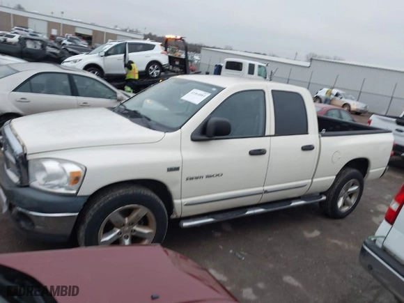 2007 Dodge Ram 1500 SLT with VIN 1D7HA18277J613206, listed as a IAAI auction lot 41464003 with NaN miles. Bid and sale history available at carsss.com. Image 15.