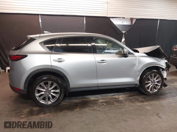 2019 Mazda CX-5 Grand Touring with VIN JM3KFBDM9K0621246, listed as a IAAI auction lot 42005391 with 45,687 mi miles. Bid and sale history available at carsss.com. Image 14.