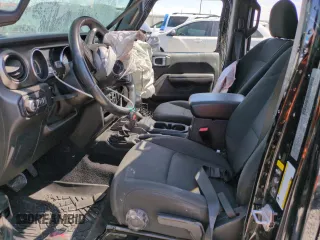 2020 Jeep Gladiator Sport S с VIN 1C6HJTAG1LL158662, выставлен на аукционе Copart как лот 60074745 с пробегом 46 837 миль миль и Списание • Salvage title. История ставок и продаж доступна на DreamBid. Изображение 7.