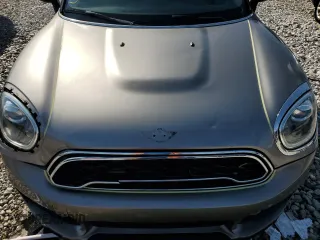 2018 MINI Countryman Cooper S E with VIN WMZYU7C4XJ3E56623, listed as a Copart auction lot 72434664 with 162,692 mi miles and Clean Title. Bid and sale history available at carsss.com. Image 12.