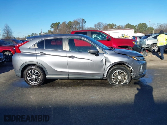 2020 Mitsubishi Eclipse Cross ES z VIN JA4AS3AA2LZ037293, wystawiony jako IAAI lot #41313547 z przebiegiem 39 051 mil mil oraz . Historia ofert i sprzedaży dostępna na DreamBid. Obrazek 13.