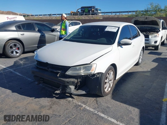 2013 Volkswagen Jetta SE with VIN 3VWDP7AJ4DM361390, listed as a IAAI auction lot 42683606 with 229,967 mi miles and . Bid and sale history available at DreamBid. Image 2.