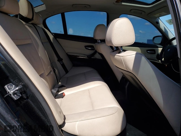 2011 BMW 3 Series 328i with VIN WBAPH7C50BE675471, listed as a Copart auction lot 52746655 with 123,179 mi miles and Salvage Title. Bid and sale history available at DreamBid. Image 10.