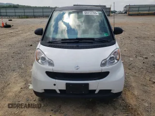 2009 Smart fortwo Pure with VIN WMEEJ31X19K216555, listed as a Copart auction lot 64412765 with 74,152 mi miles and Clean title. Bid and sale history available at DreamBid. Image 5.