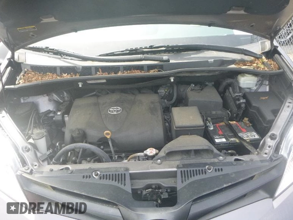 2020 Toyota Sienna L with VIN 5TDZZ3DC8LS063481, listed as a IAAI auction lot 42628496 with 50,382 mi miles and . Bid and sale history available at DreamBid. Image 9.