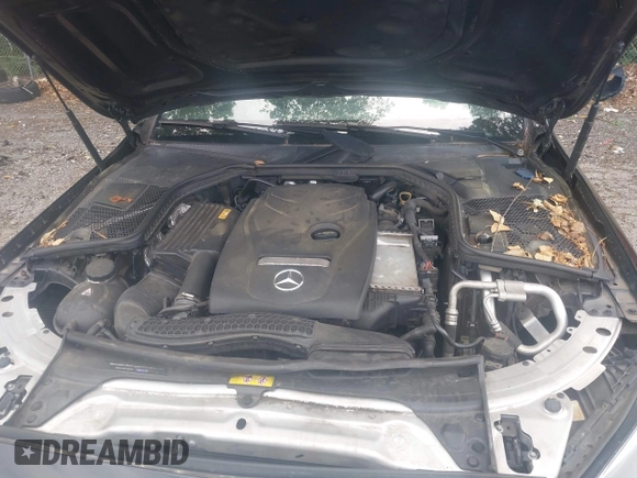 2018 Mercedes-Benz C 300 с VIN 55SWF4JB2JU248820, выставлен на аукционе IAAI как лот 42538805 с пробегом 148 140 миль миль и . История ставок и продаж доступна на DreamBid. Изображение 10.