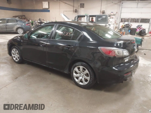 2013 Mazda 3 i SV with VIN JM1BL1TG1D1824491, listed as a IAAI auction lot 41603105 with 120,451 mi miles. Bid and sale history available at carsss.com. Image 3.