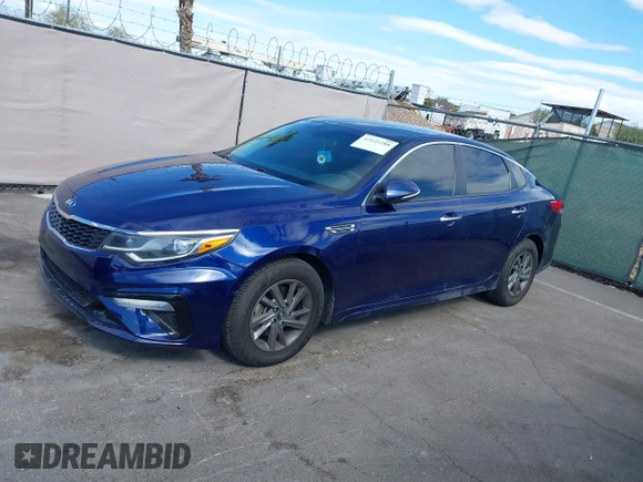 2020 Kia Optima LX с VIN 5XXGT4L3XLG386786, выставлен на аукционе IAAI как лот 42121288 с пробегом 109 213 миль миль и . История ставок и продаж доступна на DreamBid. Изображение 6.