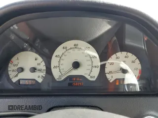 2000 Mercedes-Benz C 230/260/280/320 z VIN WDBHA29G3YA859826, wystawiony jako Copart lot #48573425 z przebiegiem 158 093 mil mil oraz Szkoda całkowita • Salvage title. Historia ofert i sprzedaży dostępna na DreamBid. Obrazek 9.