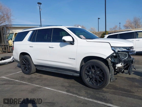 2021 Chevrolet Tahoe LT с VIN 1GNSCNKD5MR101752, выставлен на аукционе IAAI как лот 41597973 с пробегом 50 987 миль миль и . История ставок и продаж доступна на DreamBid. Изображение 14.