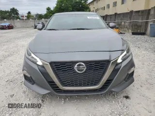 2019 Nissan Altima SR with VIN 1N4AL4CV8KC239152, listed as a Copart auction lot 76362054 with 98,575 mi miles and Non Repairable. Bid and sale history available at carsss.com. Image 5.