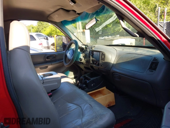 1999 Ford F-150 XL z VIN 2FTRX07W8XCA40584, wystawiony jako IAAI lot #42551699 z przebiegiem Nie podano mil oraz . Historia ofert i sprzedaży dostępna na DreamBid. Obrazek 5.