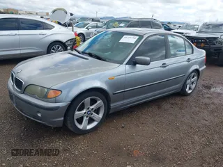 2005 BMW 3 Series 325i with VIN WBAET37485NJ91293, listed as a IAAI auction lot 41714734 with 170,996 mi miles. Bid and sale history available at carsss.com. Image 17.