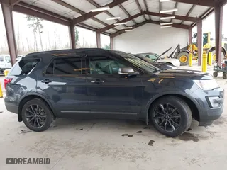 2017 Ford Explorer XLT with VIN 1FM5K8D85HGD91711, listed as a IAAI auction lot 41848391 with 106,577 mi miles. Bid and sale history available at carsss.com. Image 13.