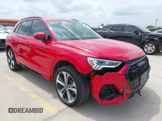 2022 Audi Q3 S line Premium Plus z VIN WA1EECF38N1019269, wystawiony jako IAAI lot #42085737 z przebiegiem 40 982 mil mil oraz . Historia ofert i sprzedaży dostępna na DreamBid. Obrazek 1.