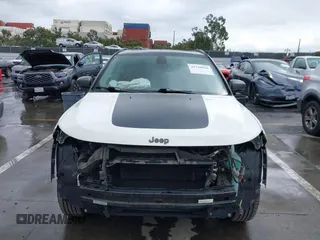 2018 Jeep Compass Trailhawk with VIN 3C4NJDDB0JT306898, listed as a IAAI auction lot 41798954 with 75,852 mi miles and . Bid and sale history available at carsss.com. Image 6.