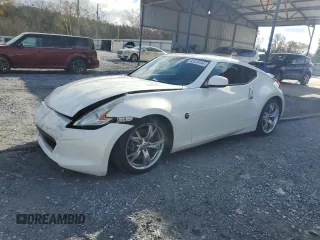 2009 Nissan 370Z z VIN JN1AZ44E89M401800, wystawiony jako Copart lot #83329134 z przebiegiem 104 975 mil mil oraz Szkoda całkowita • Salvage title. Historia ofert i sprzedaży dostępna na DreamBid. Obrazek 1.